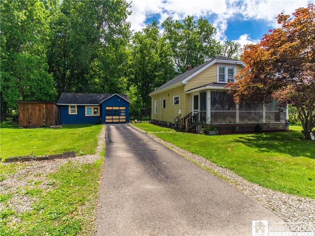E Burtis St, Celoron, NY 14720