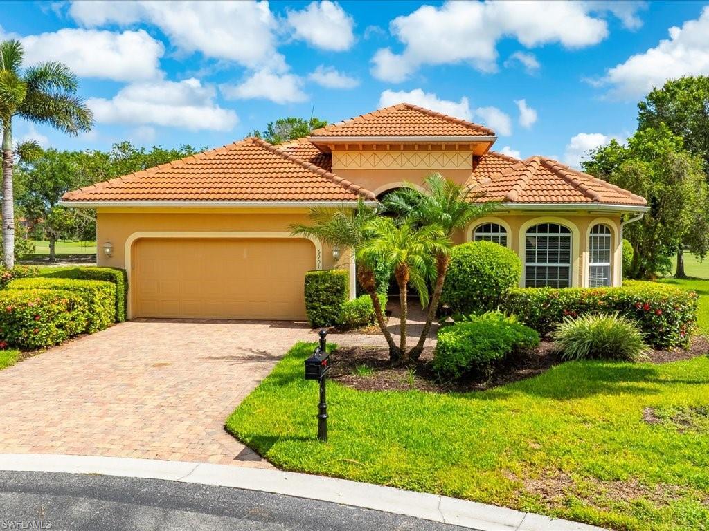 Bent Grass Dr, Naples, FL 34113