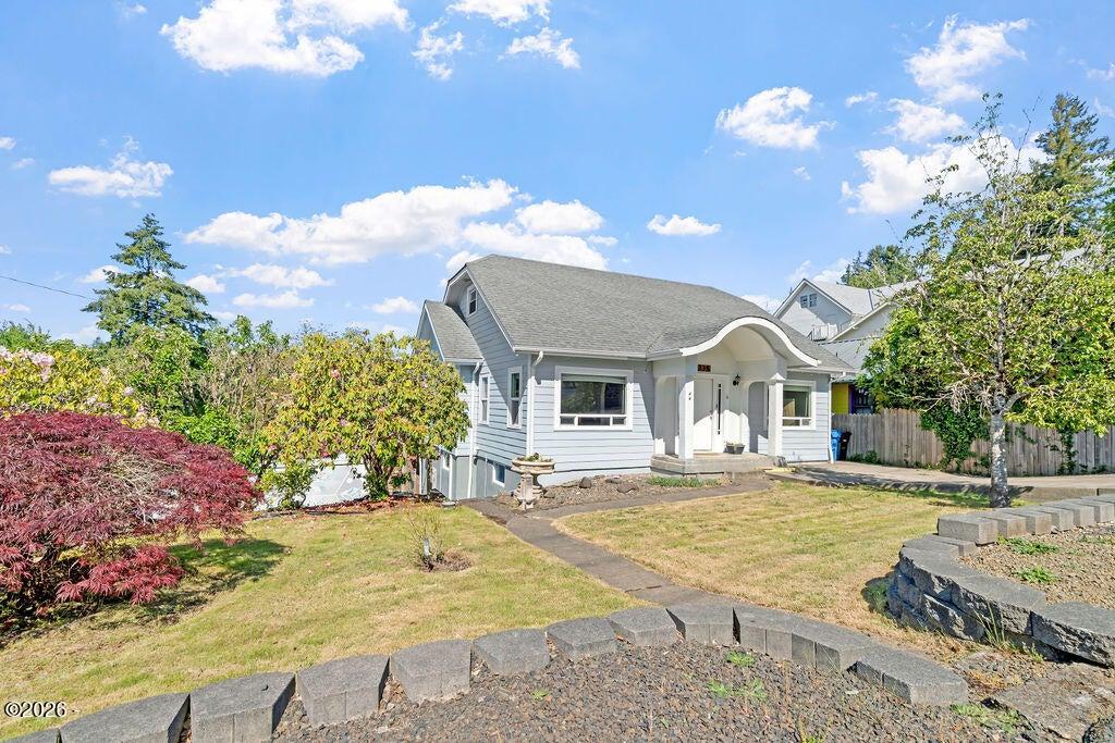 Ne Beech St, Toledo, OR 97391