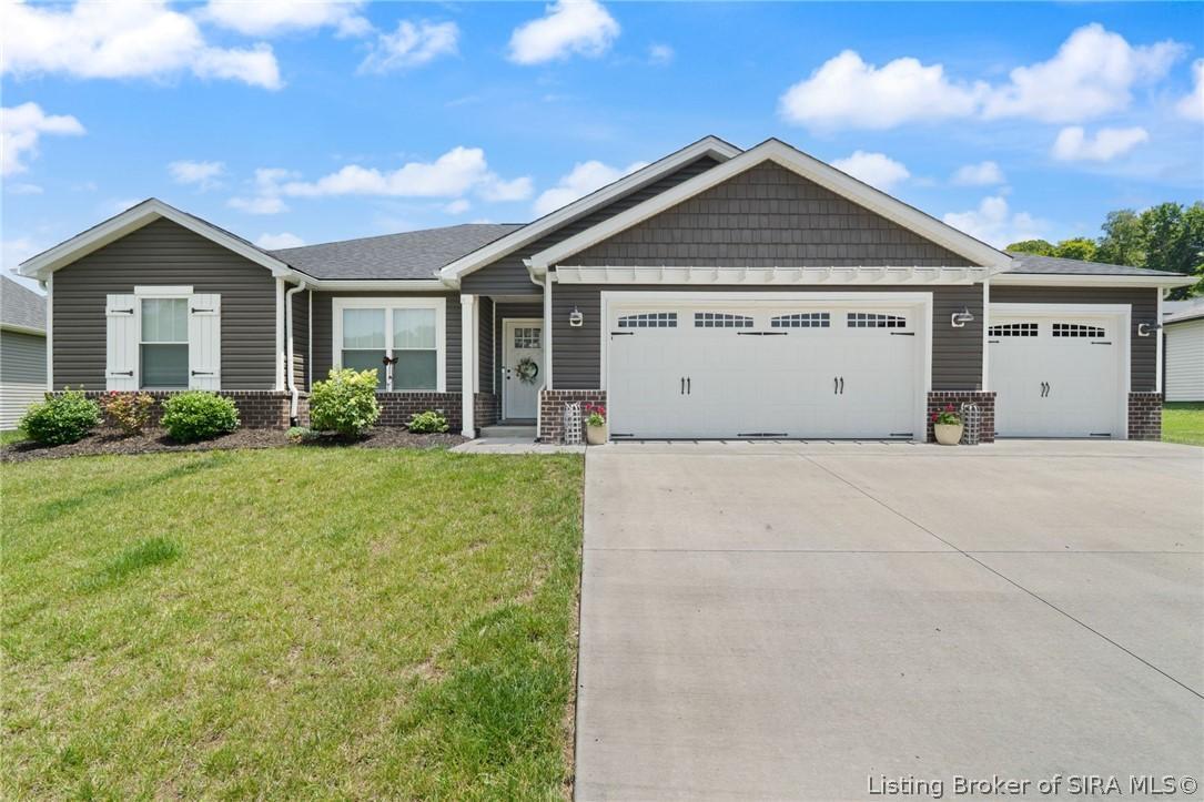 Cedar Creek Ct, Floyds Knobs, IN 47119
