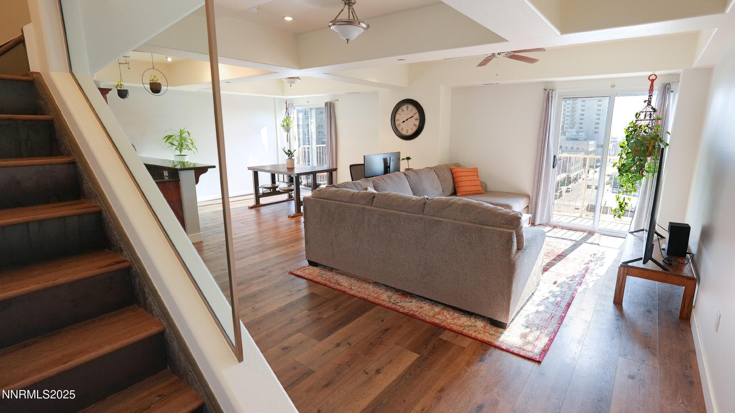 W 2nd St, Reno, NV 89501