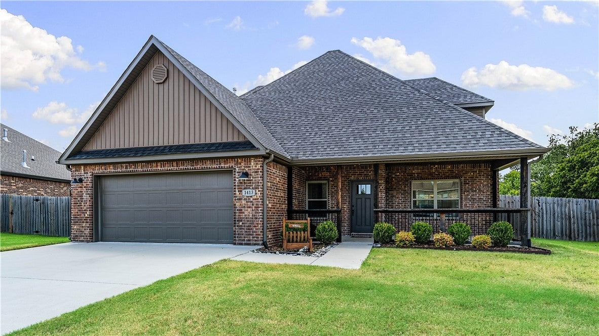 Reagan Ave, Gentry, AR 72734