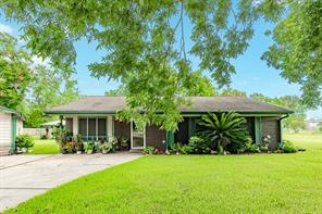Lostrocco St, Angleton, TX 77515