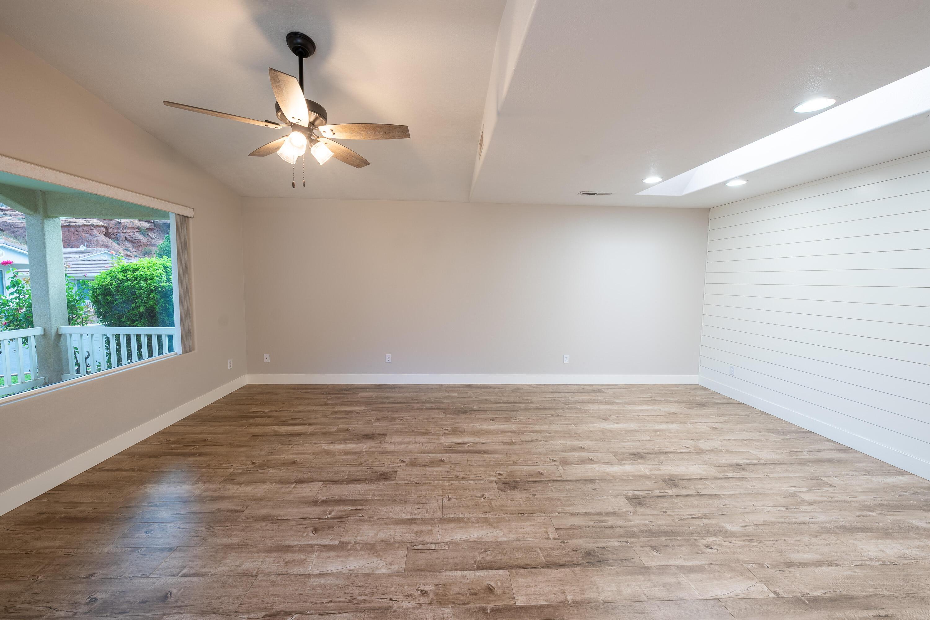 W Red Hills Pkwy, Washington, UT 84780