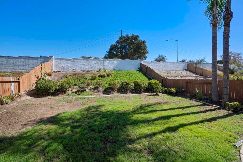 Riviera Summit Rd, San Diego, CA 92154