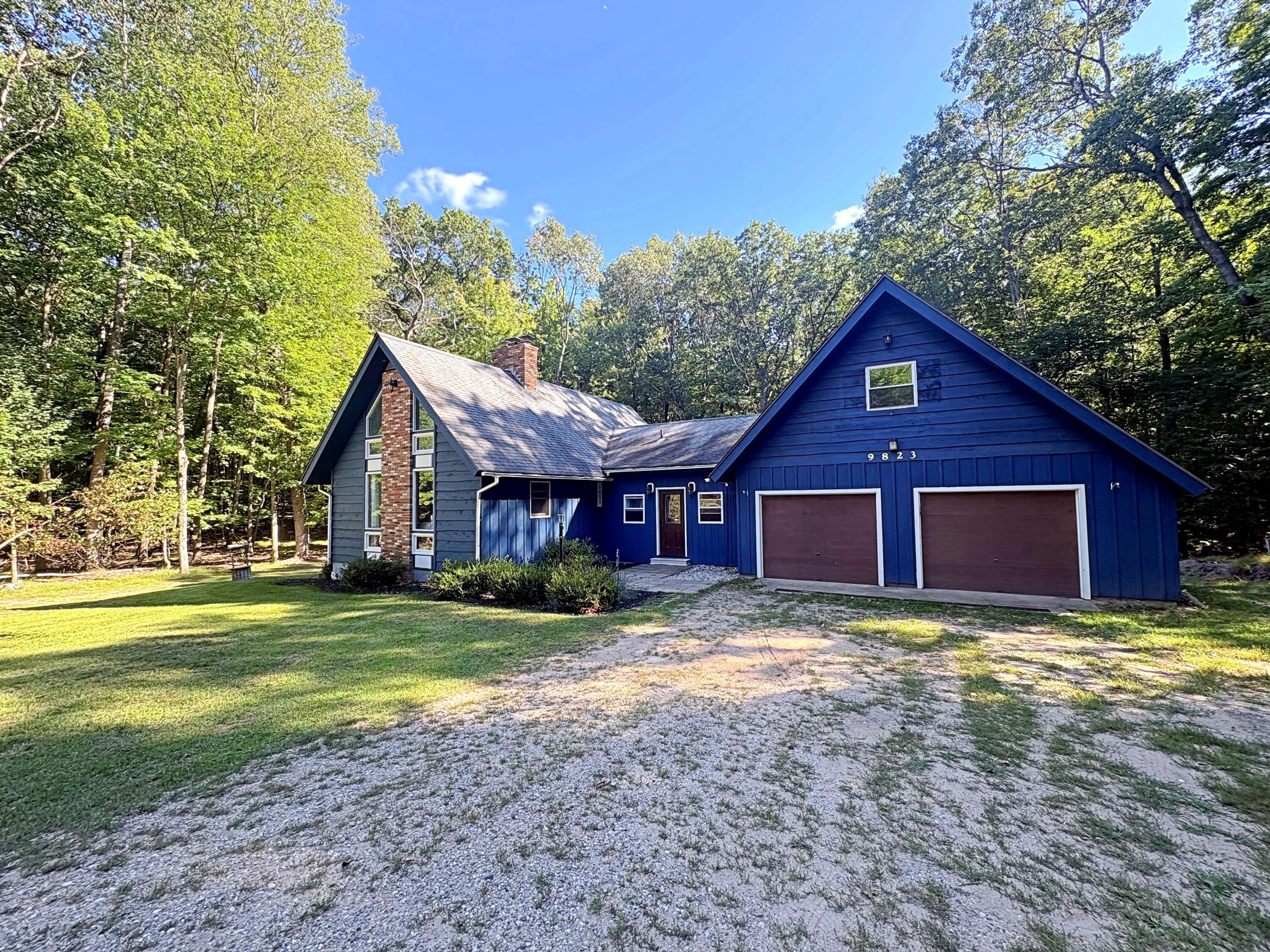 Calgary Dr N, Stanwood, MI 49346