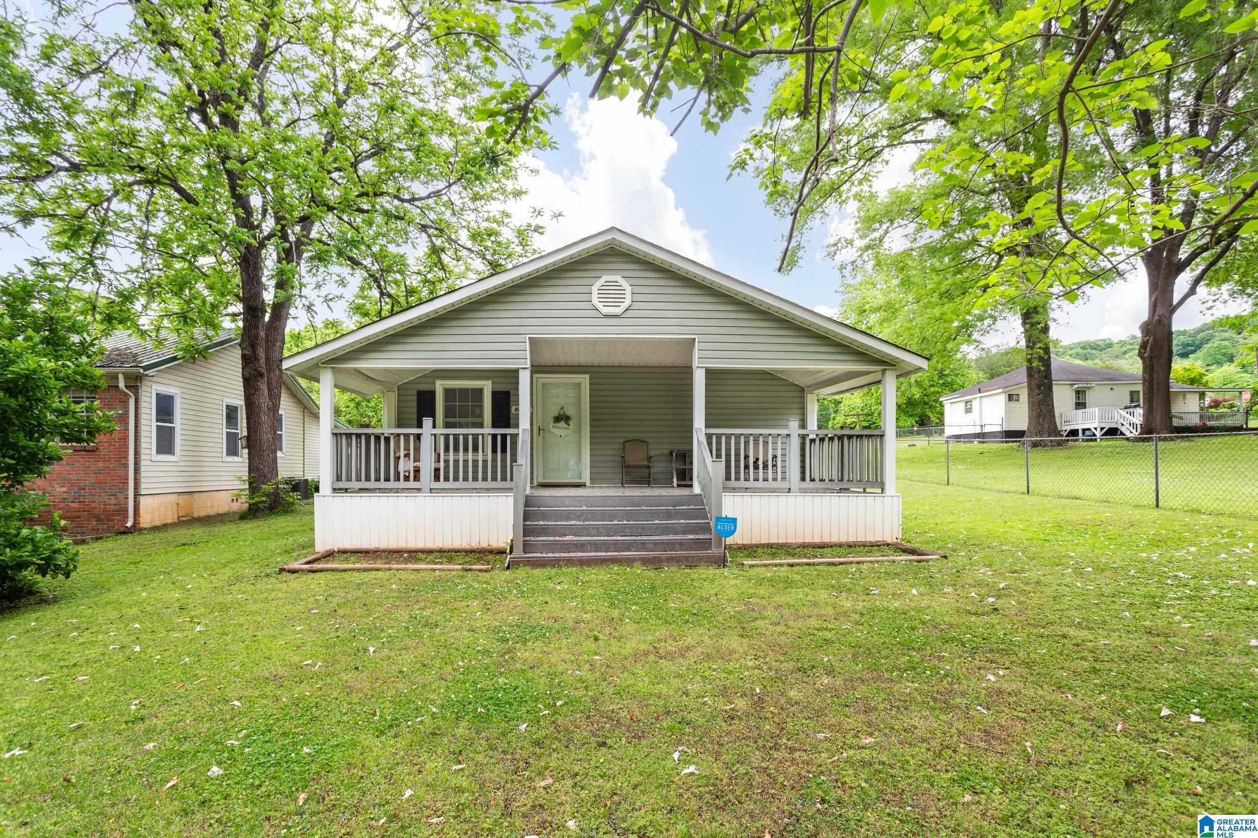 Lawley Ave, Leeds, AL 35094