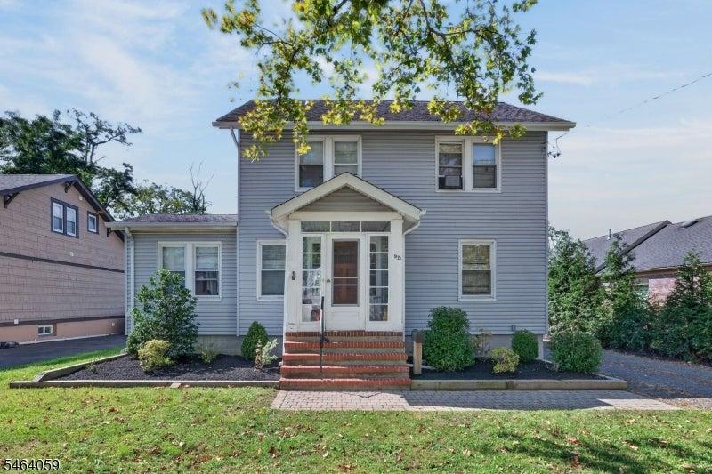 N Washington Ave, Green Brook, NJ 08812
