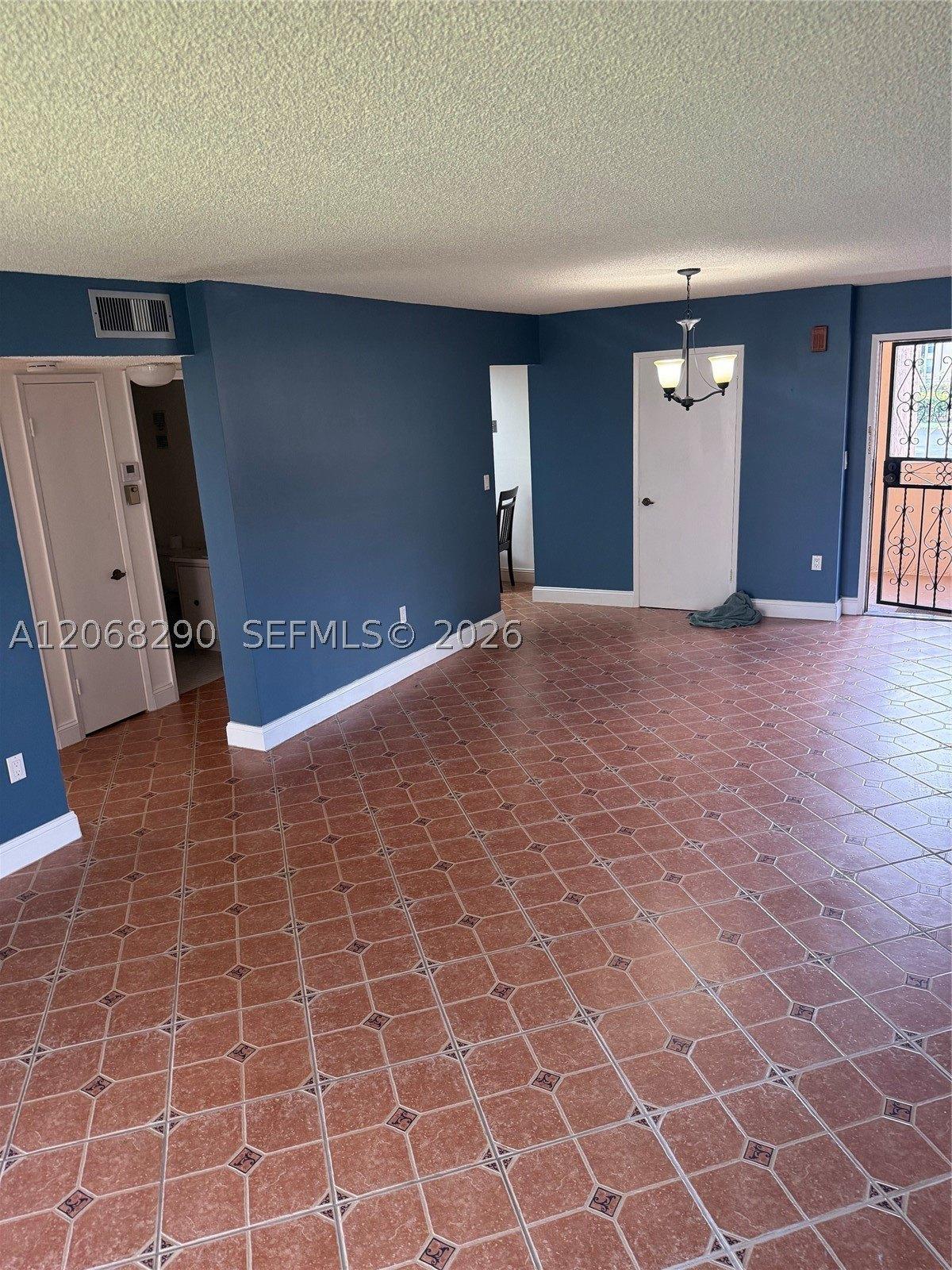Nw 87th Ave, Miami, FL 33172