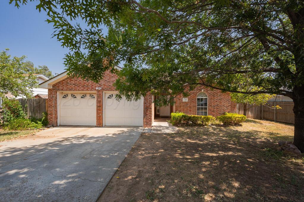 Jennifer St, Amarillo, TX 79107