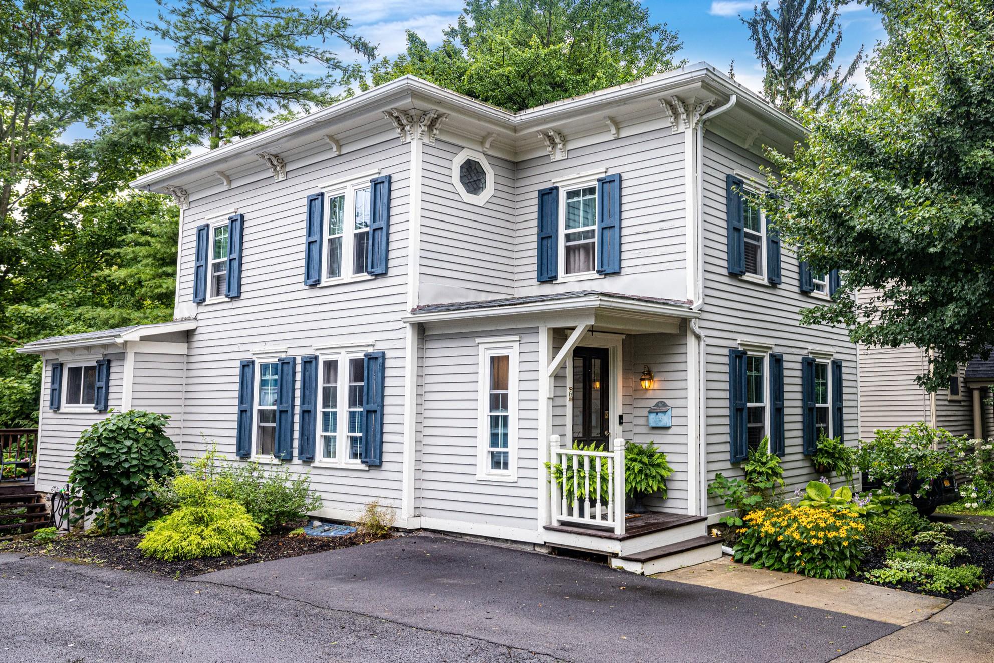 Academy St, Skaneateles, NY 13152