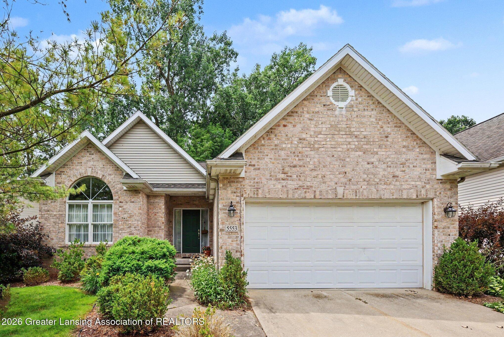 Songbird Pt, East Lansing, MI 48823