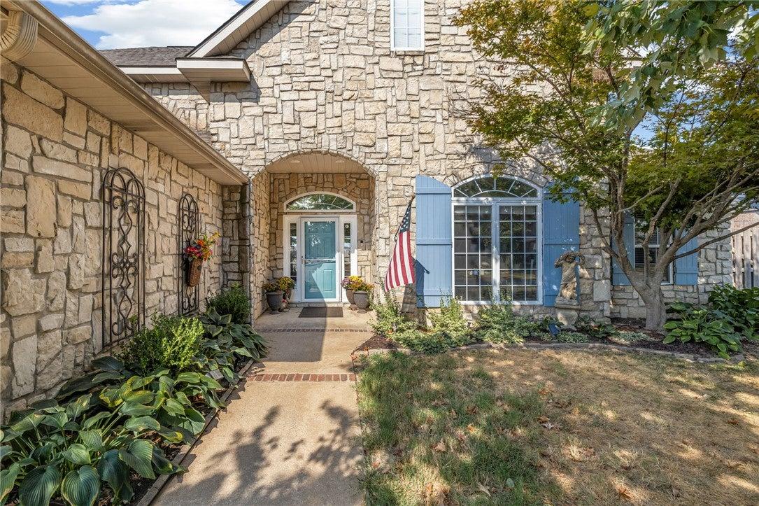 S 47th St, Rogers, AR 72758