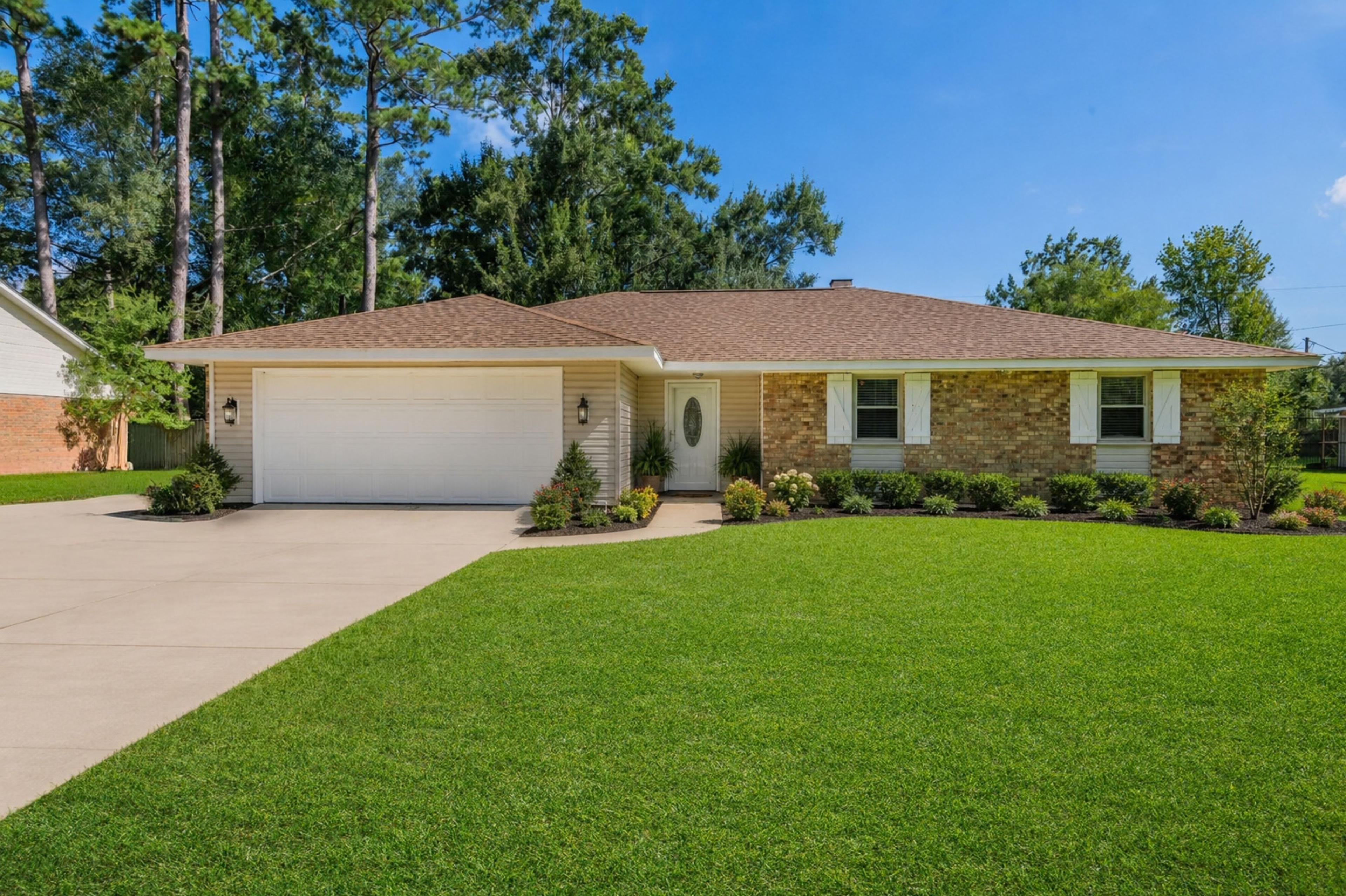 Yates Ave, Hammond, LA 70403