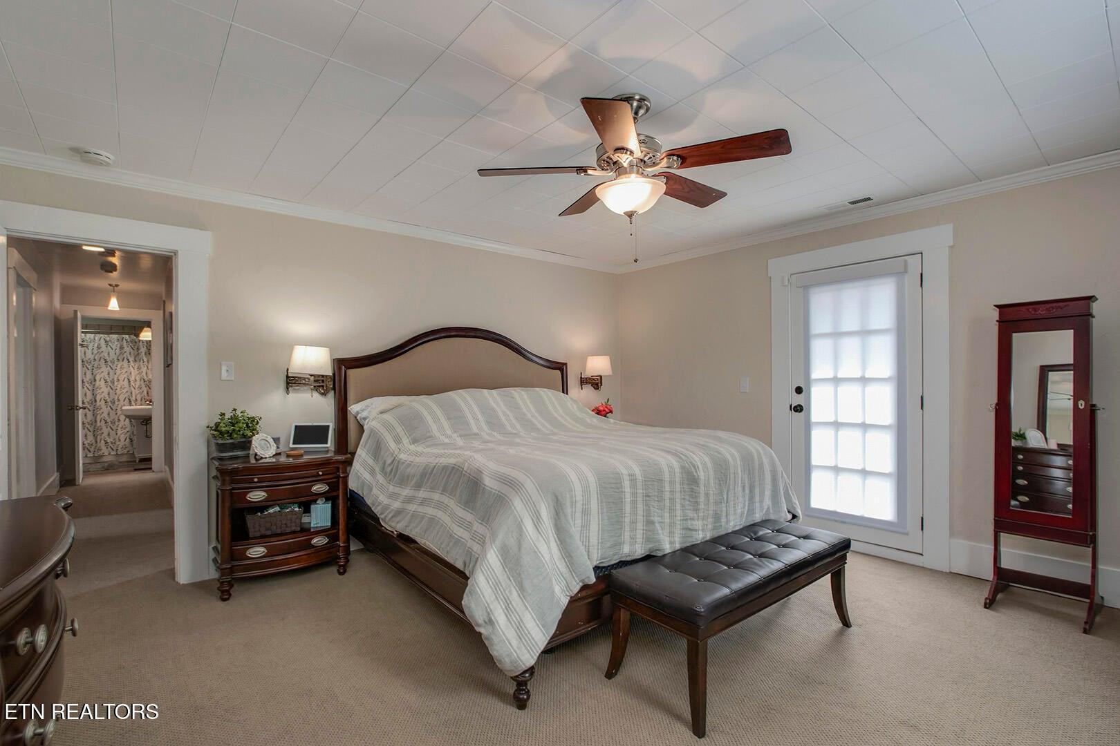 Cumberland St, Harriman, TN 37748