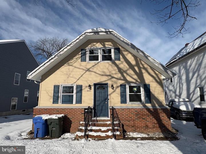 Elm Ave, Riverton, NJ 08077