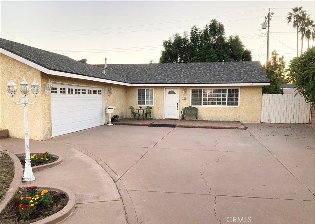 Elsinor Ave, Ventura, CA 93004