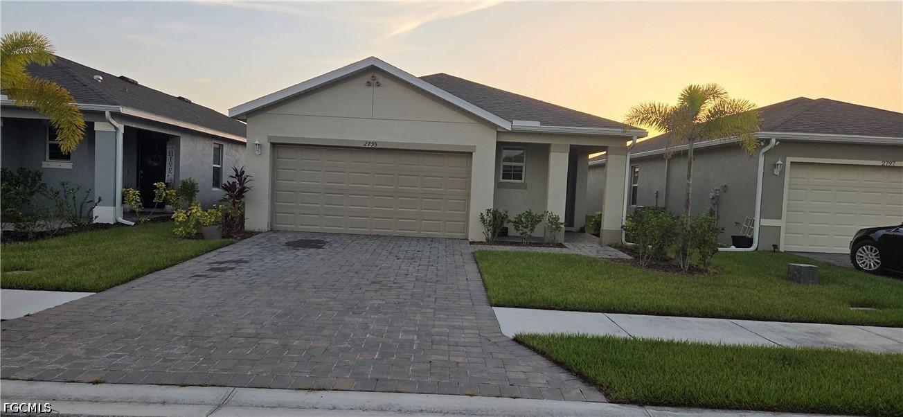 Star Coral Dr, North Fort Myers, FL 33903