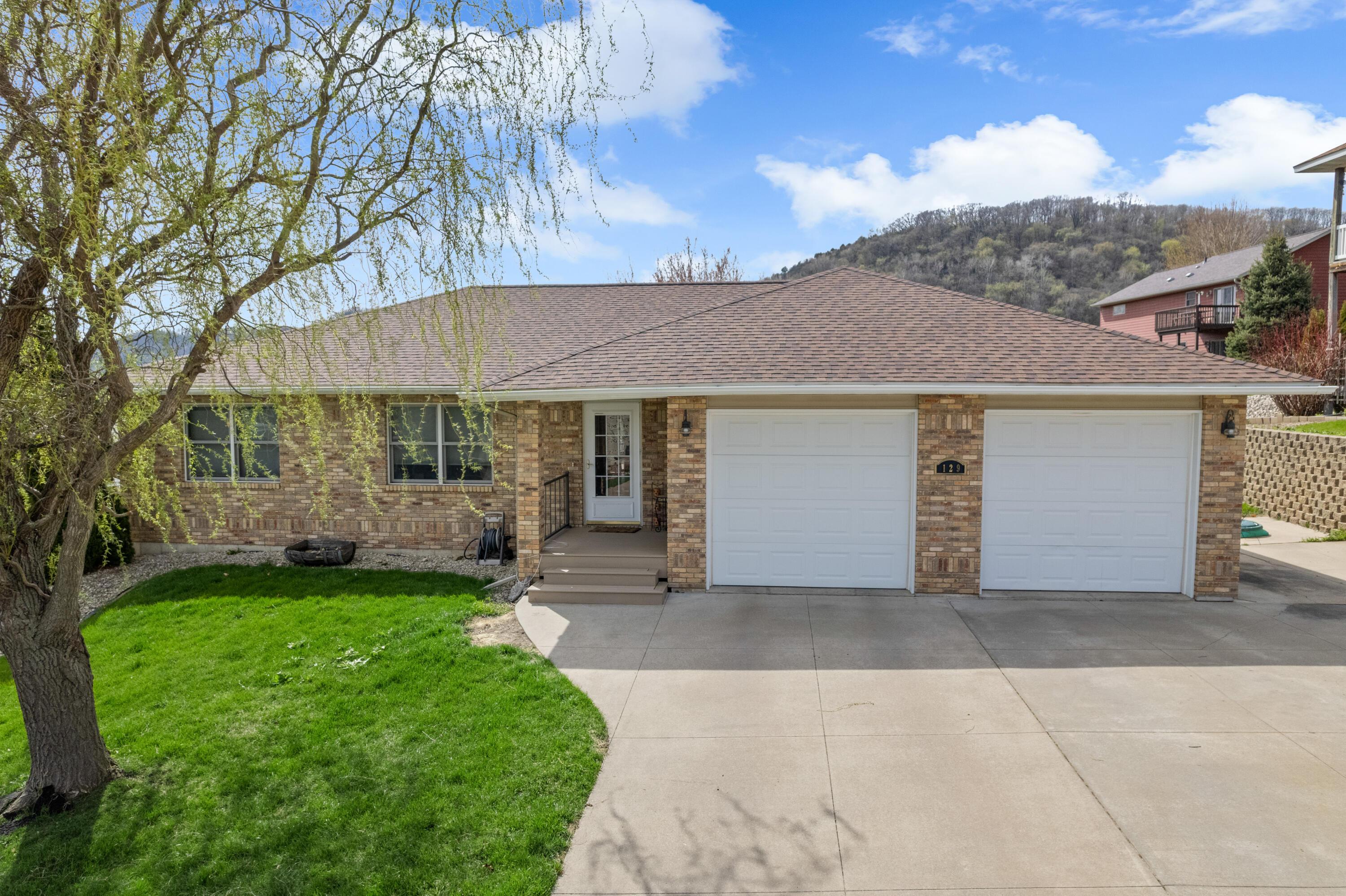 Bluffview Dr, Winona, MN 55987
