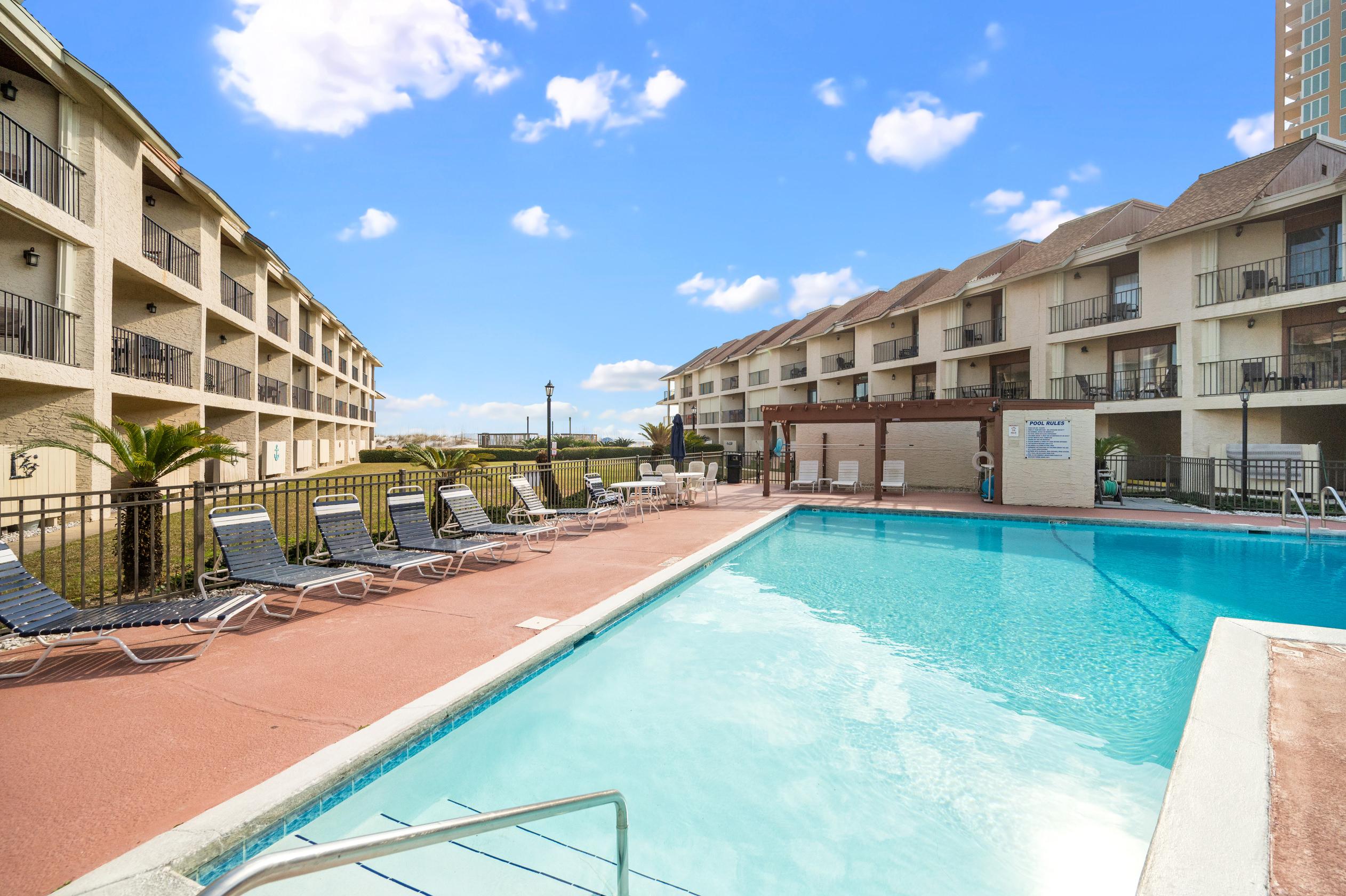 W Beach Blvd, Gulf Shores, AL 36542