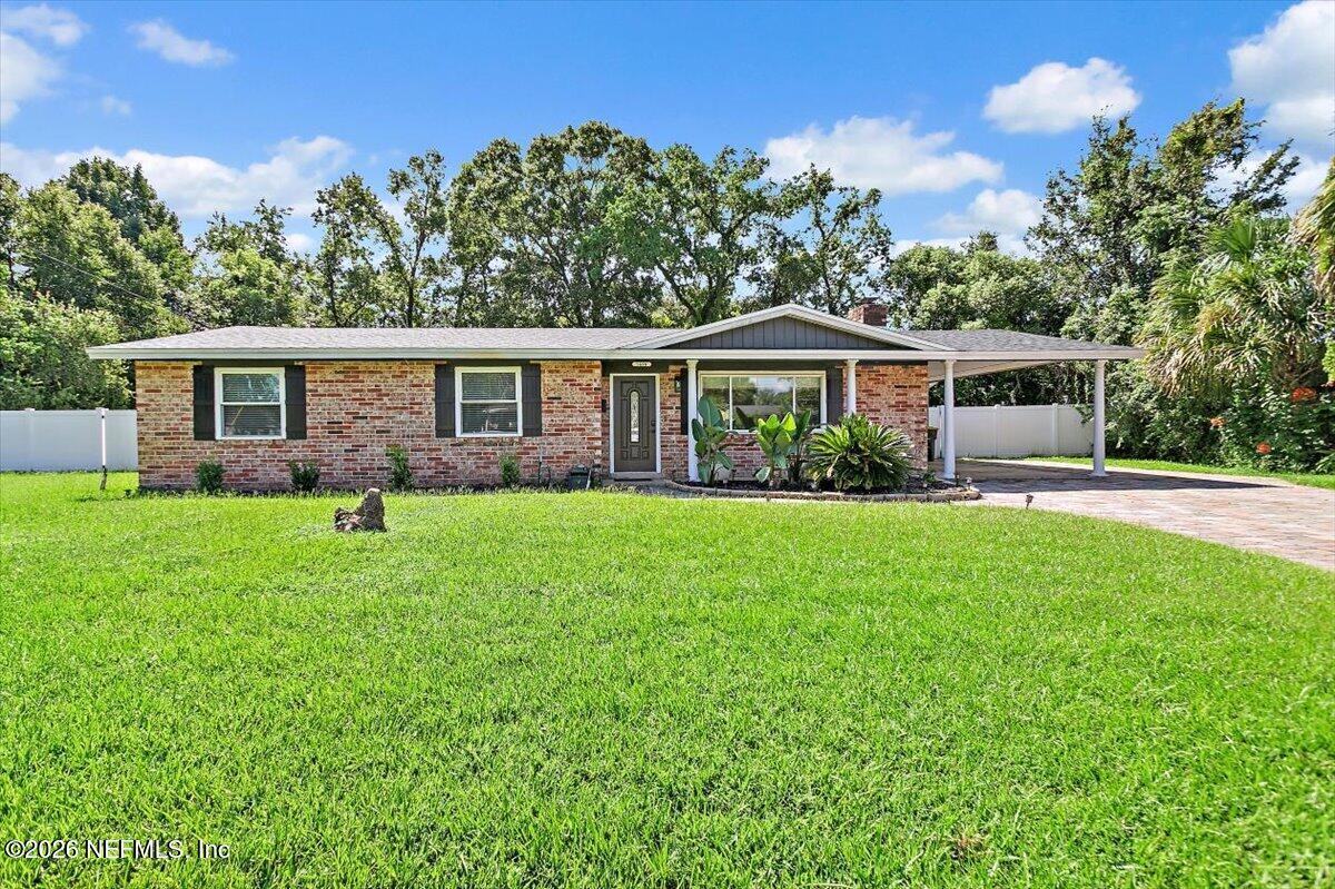 Weber Ln, Jacksonville, FL 32207