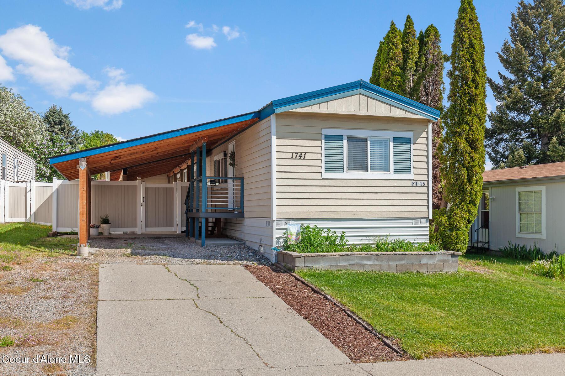 W Windsor Ave, Coeur D Alene, ID 83815