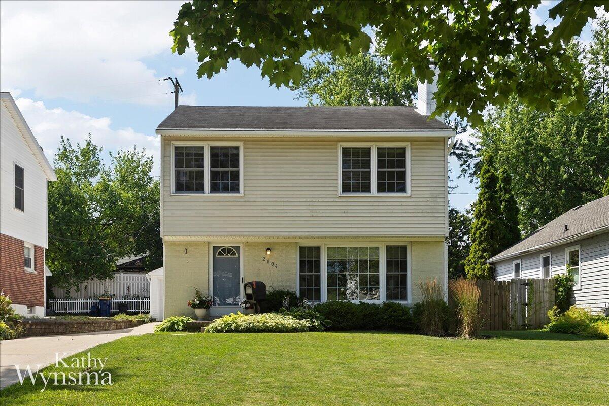 Richards Dr Se, Grand Rapids, MI 49506