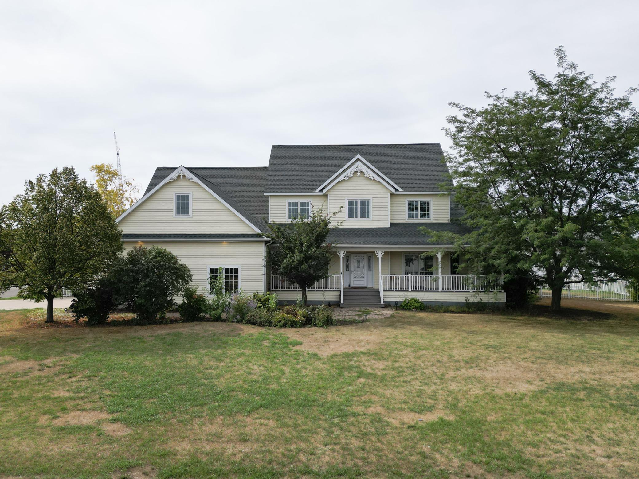 Hackberry Ct, Kindred, ND 58051