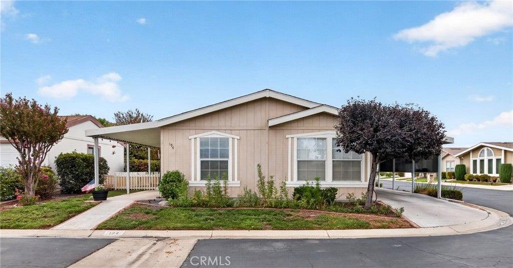 N Kirby St, Hemet, CA 92545