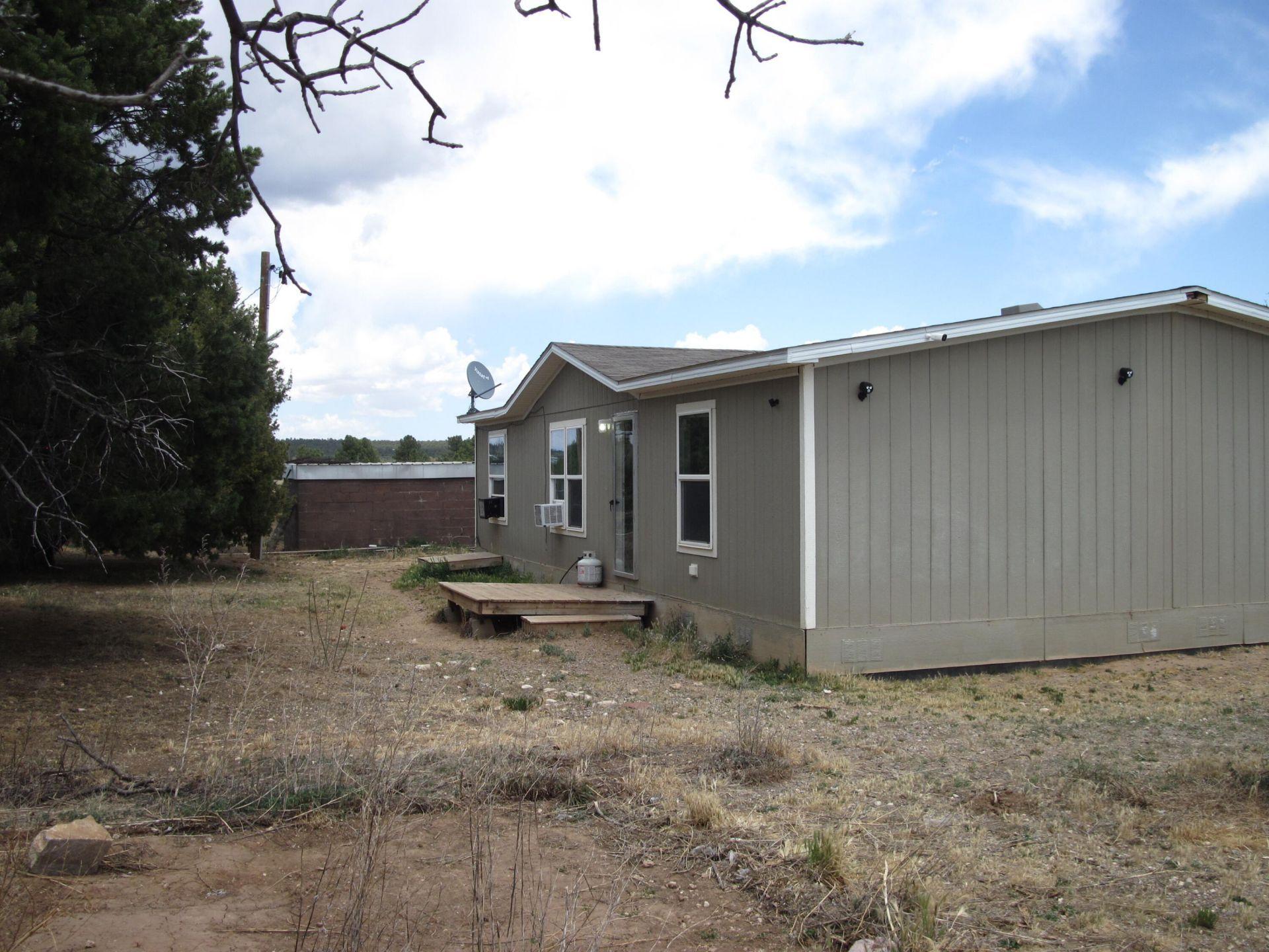 Miller Ln, Tijeras, NM 87059