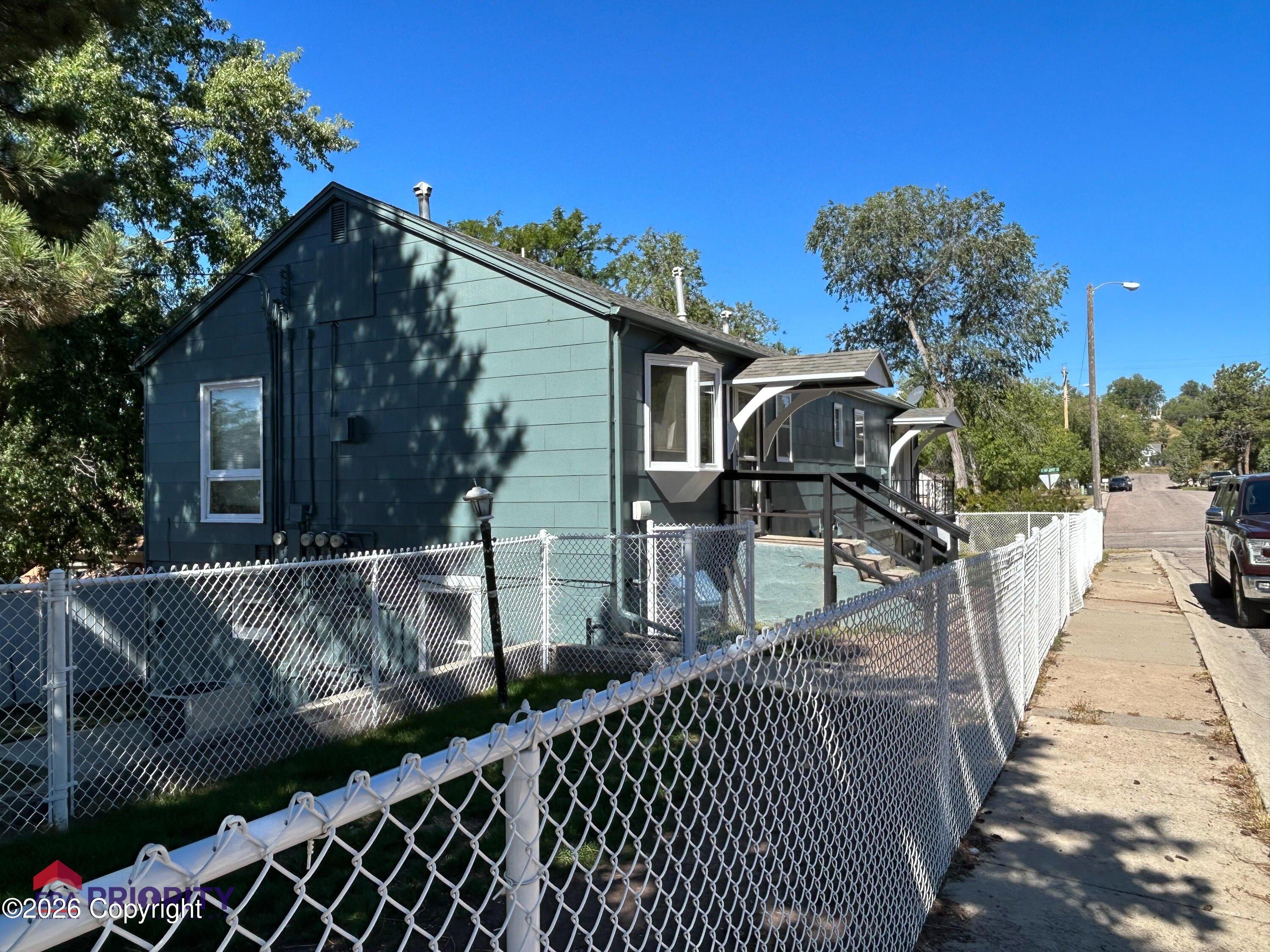 S Spokane Ave, Newcastle, WY 82701