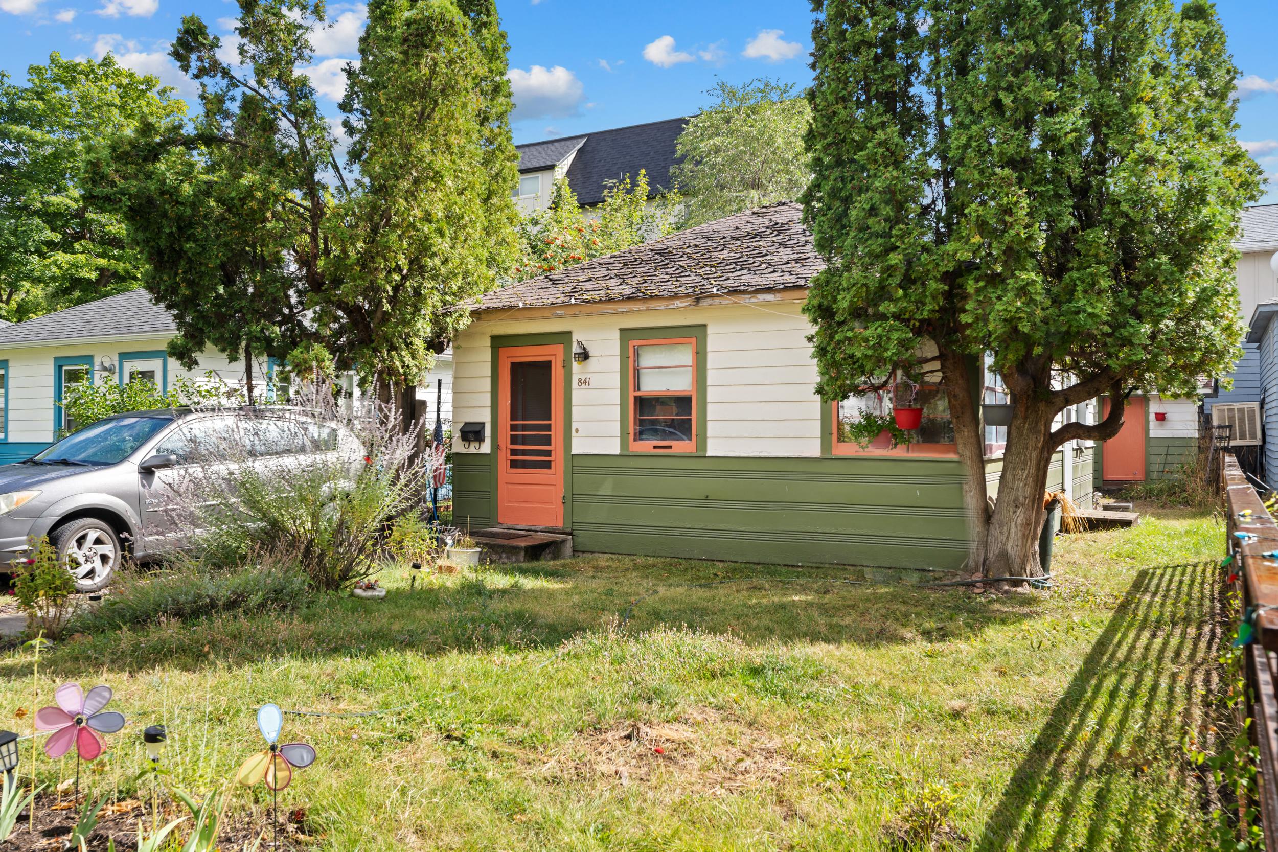 S 6th St W, Missoula, MT 59801