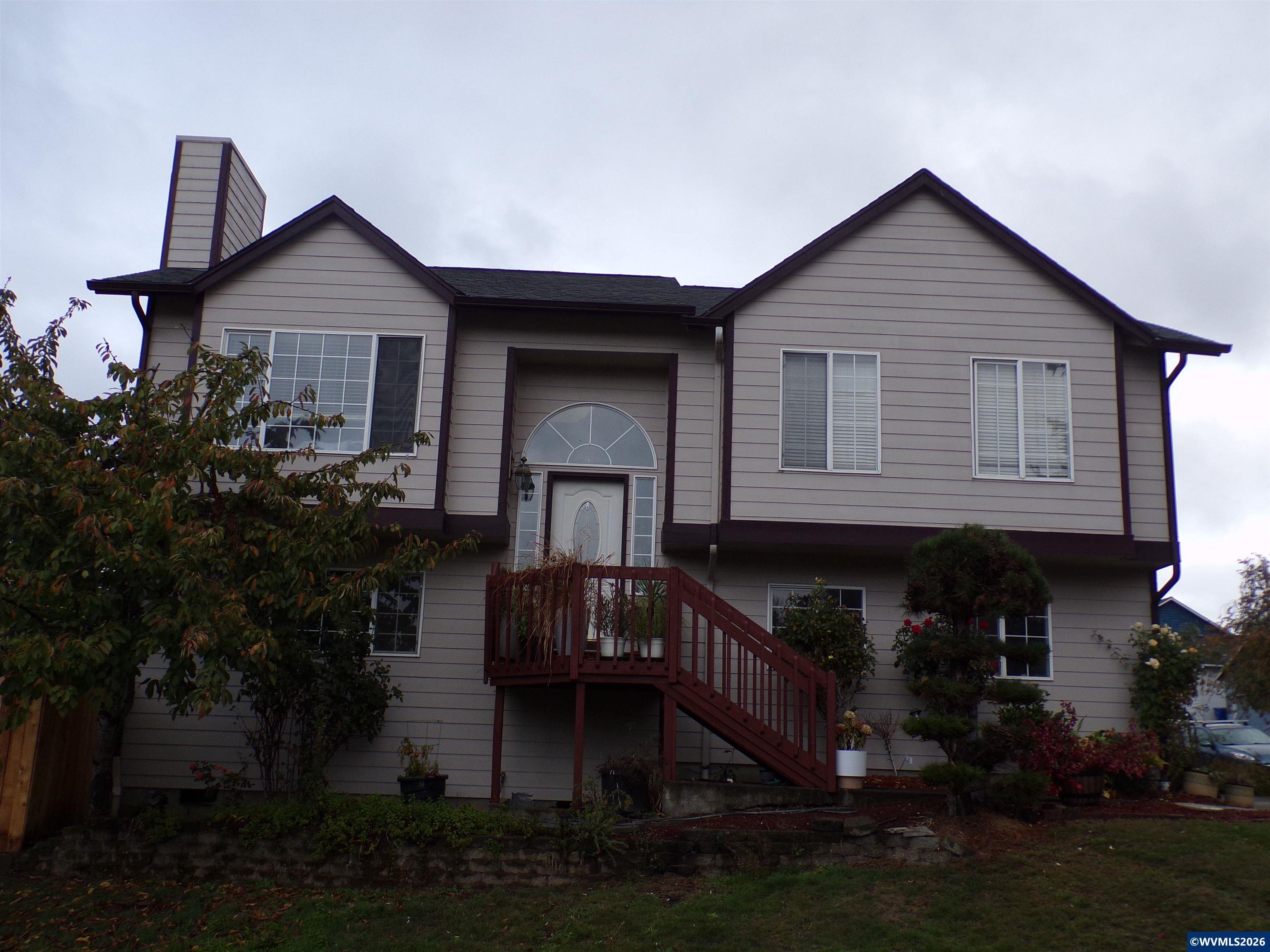 Jev Ct Nw, Salem, OR 97304