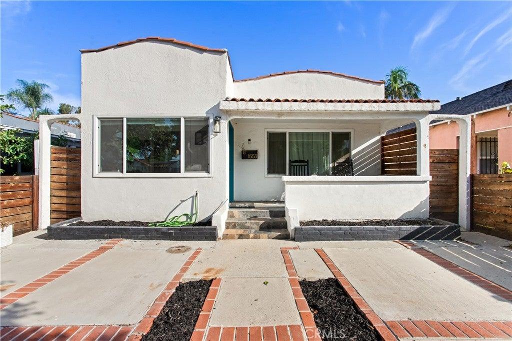 W 60th Pl, Los Angeles, CA 90047