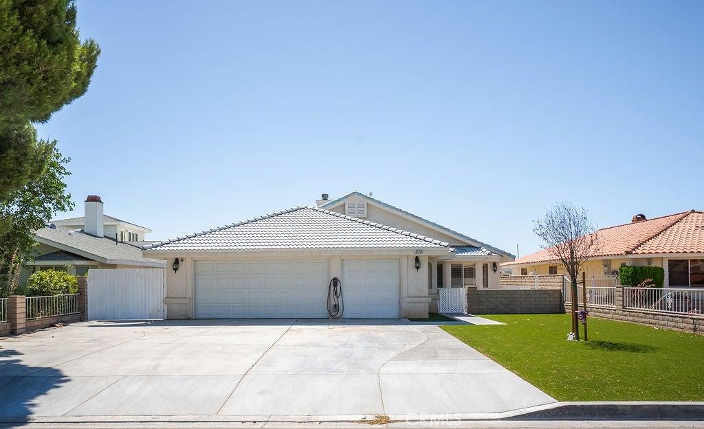 Fleet Ln, Helendale, CA 92342