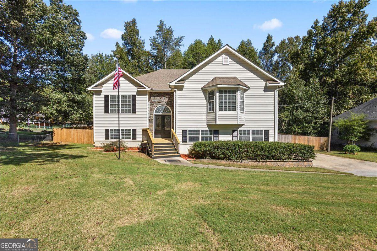 Hunters Pl, Villa Rica, GA 30180