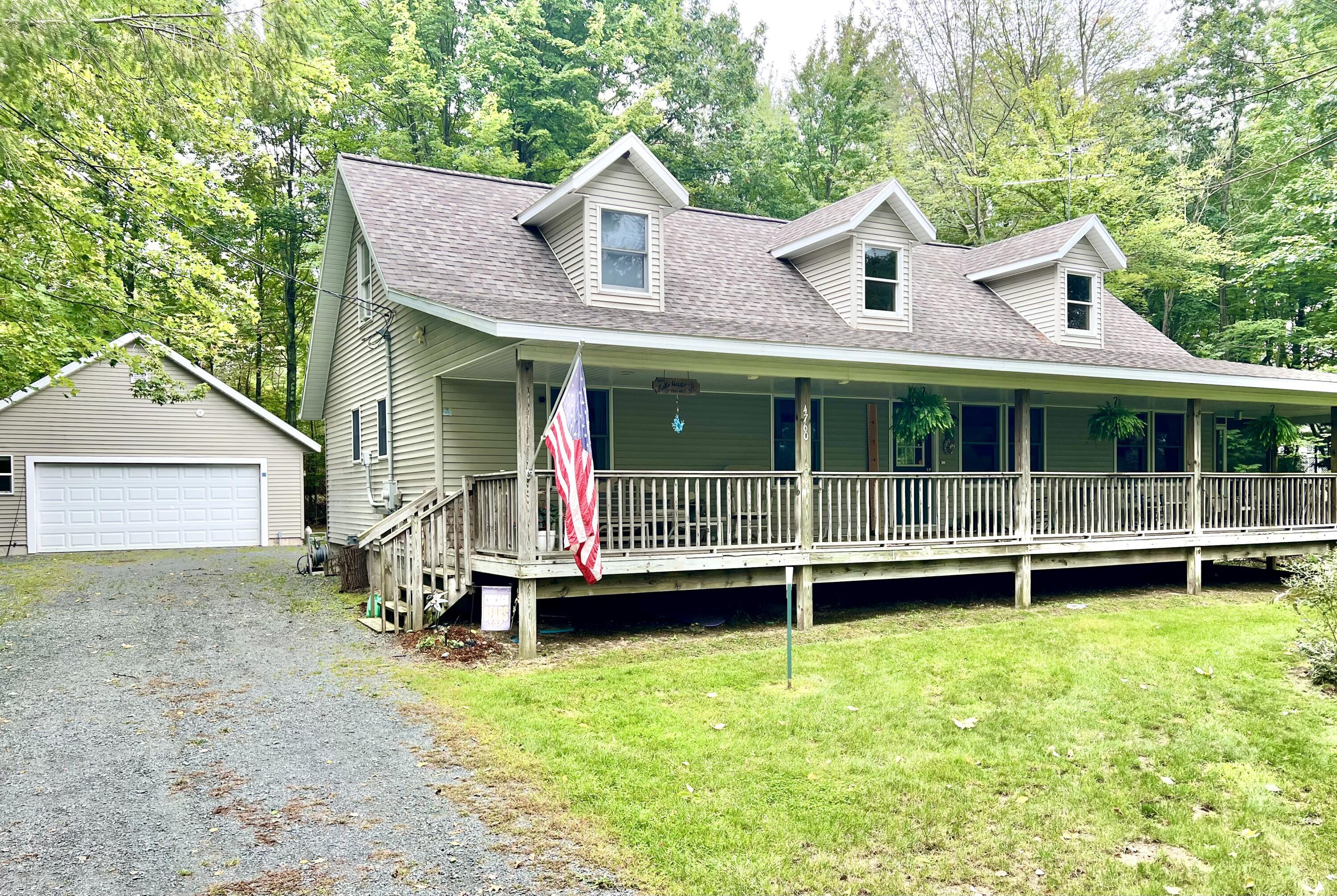 N Lakeshore Rd, Mears, MI 49436