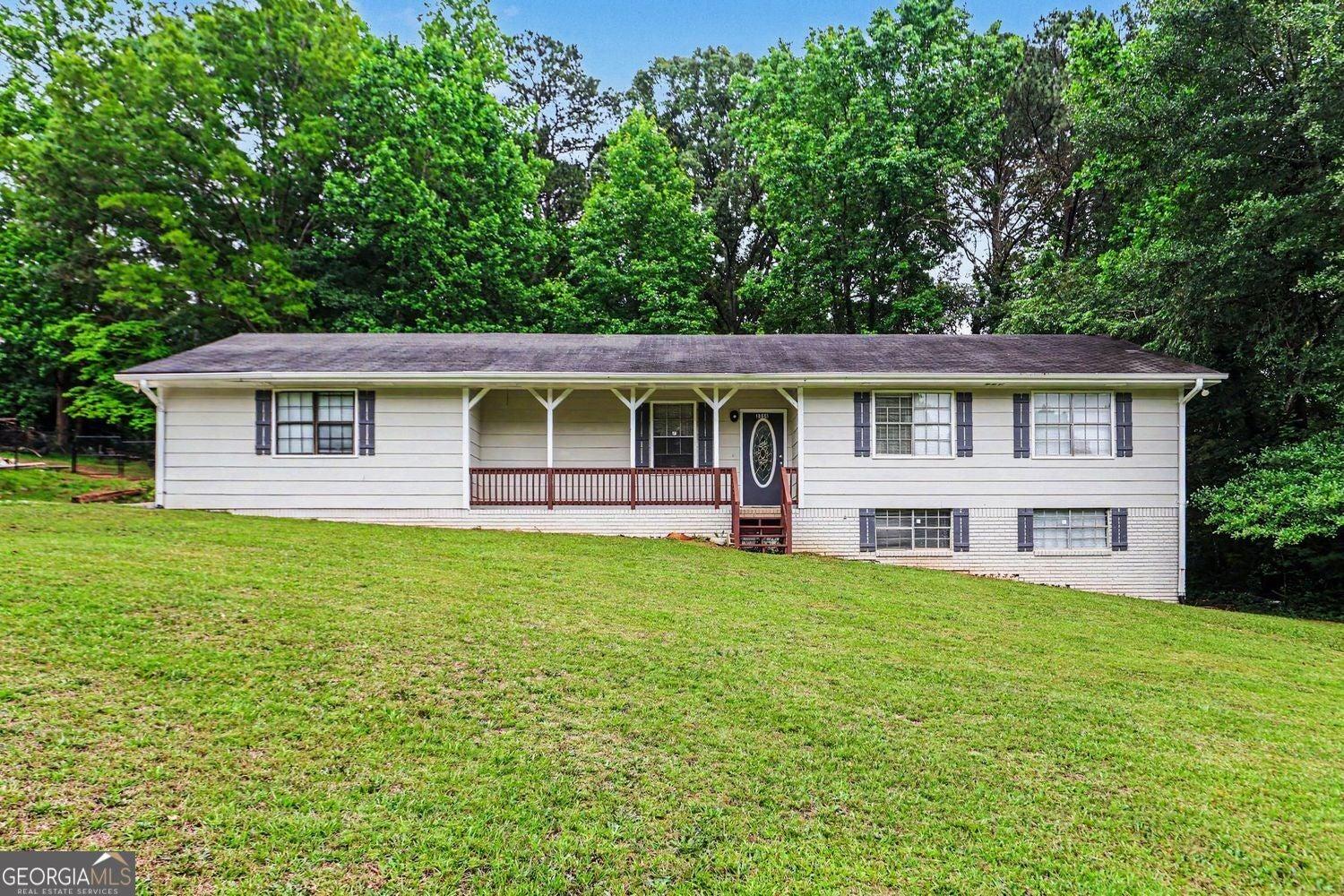 Shire Ct, Austell, GA 30106