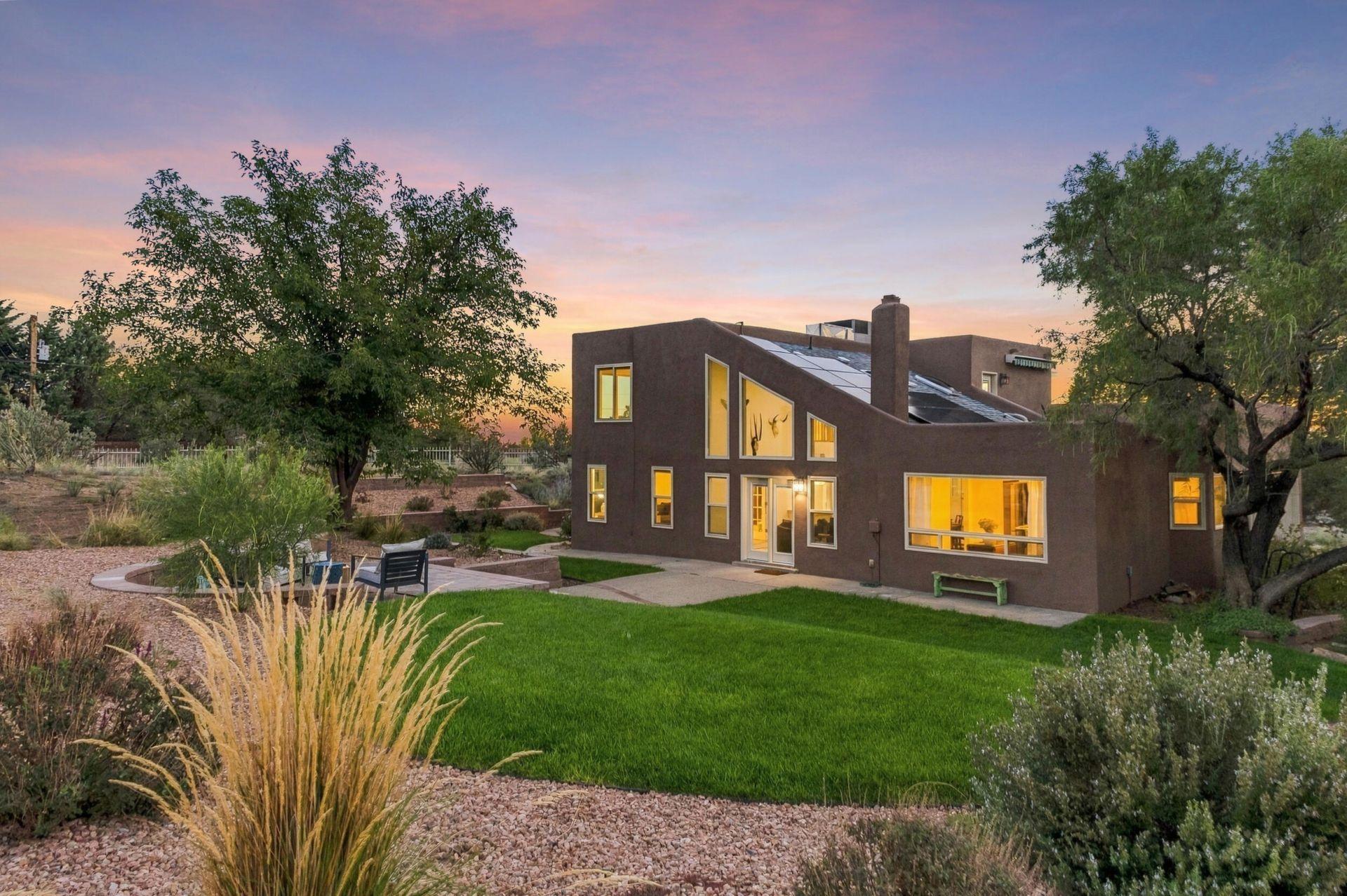 Oakland Ave Ne, Albuquerque, NM 87122