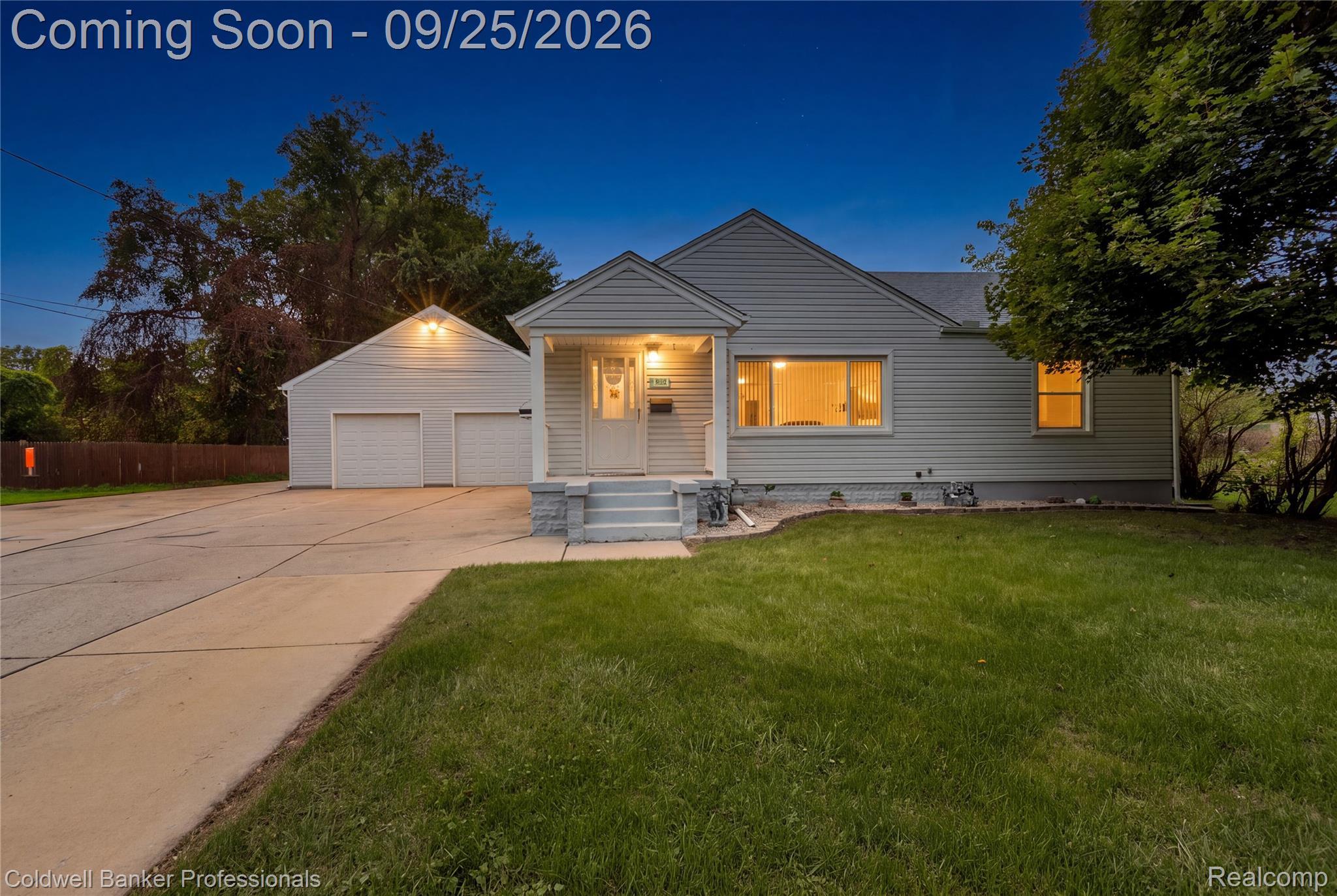 Magnolia Dr, Inkster, MI 48141