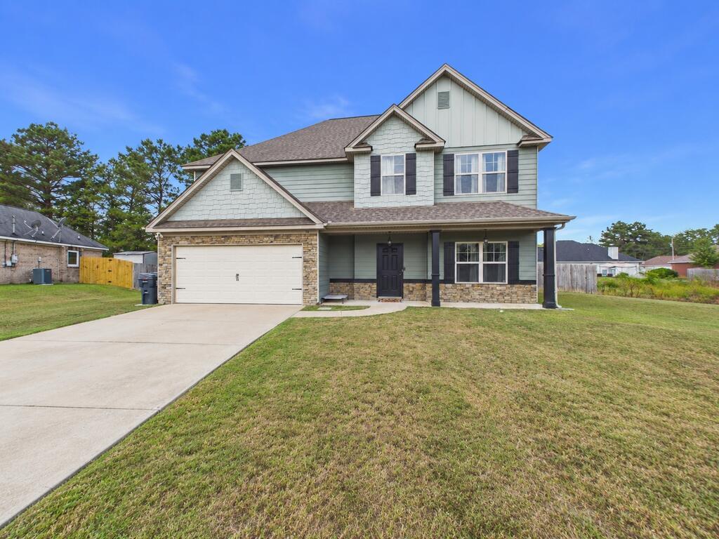 Katie Dr, Phenix City, AL 36869