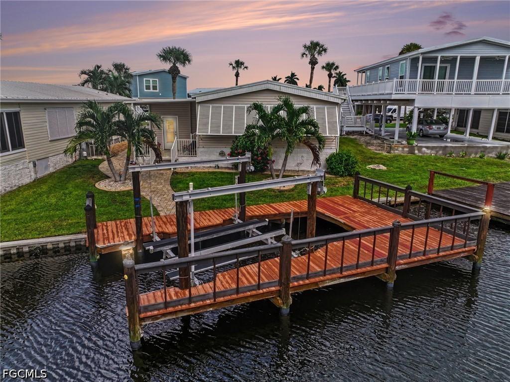 Bryan Ct, Fort Myers Beach, FL 33931