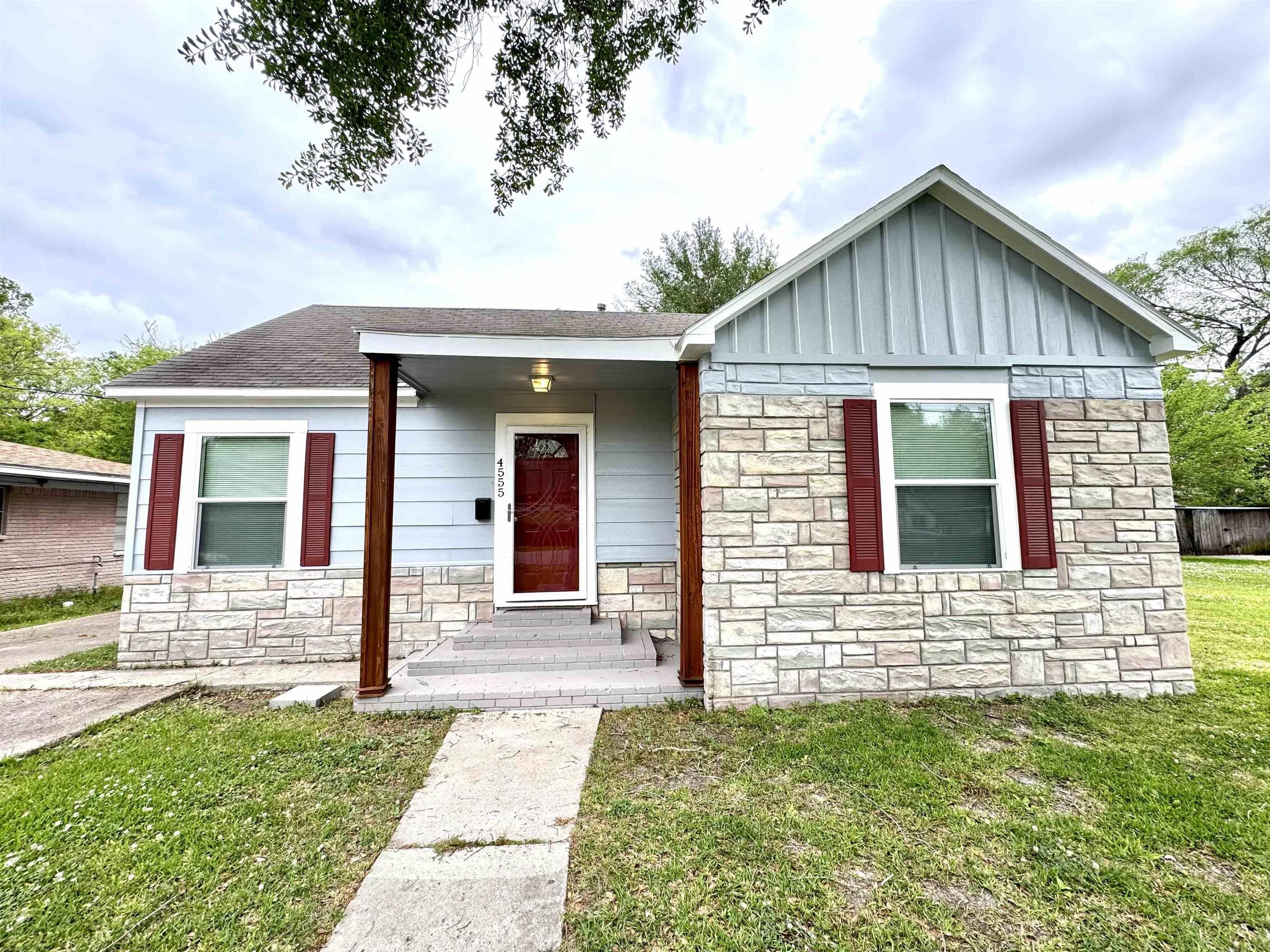 Hartel St, Beaumont, TX 77705