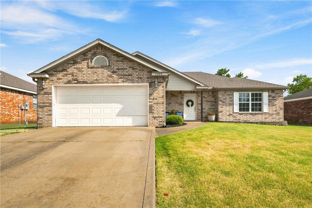 Sw Hansom Loop, Bentonville, AR 72712