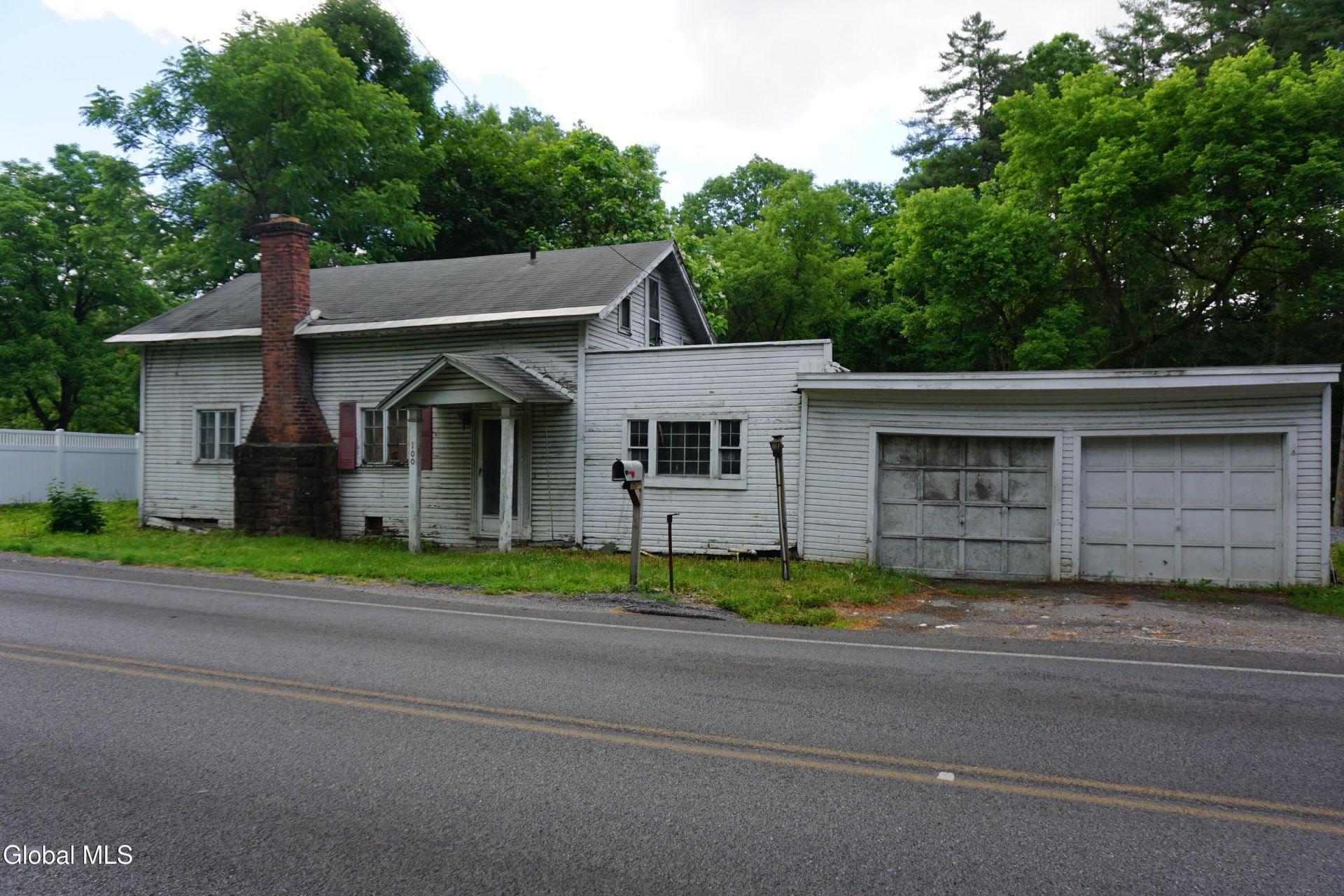 Brook Rd, Saratoga Springs, NY 12866