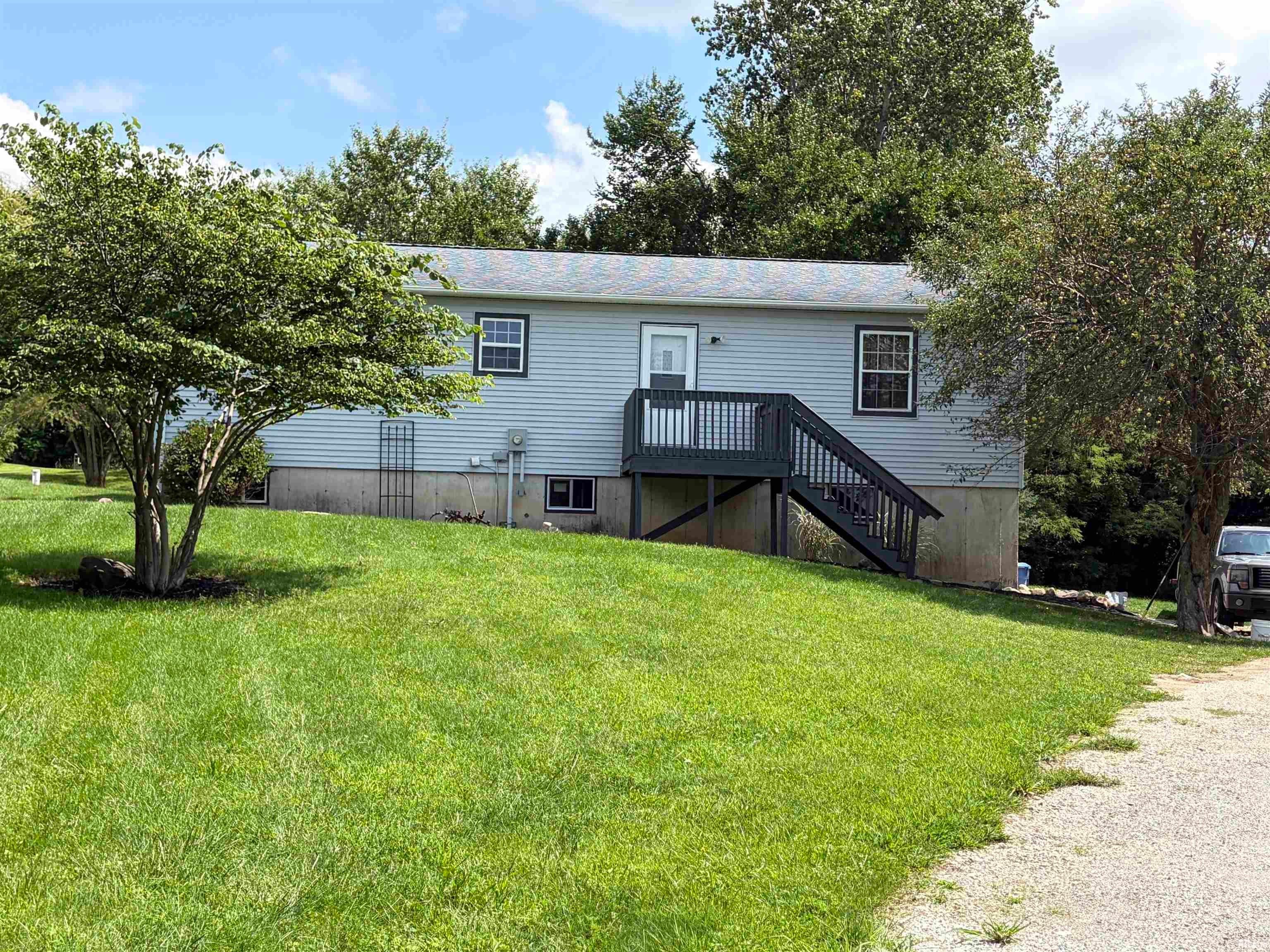 S 900 W-92, Pierceton, IN 46562