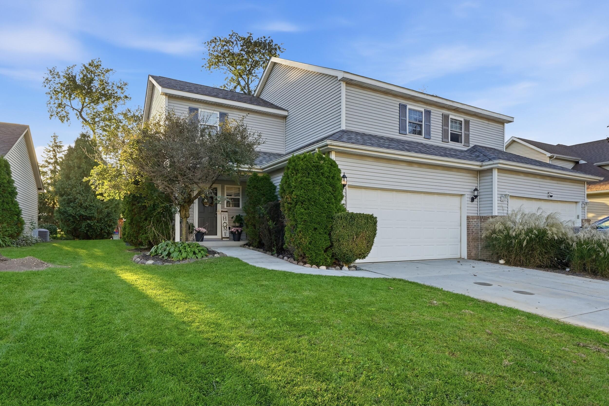 Taylor Ln, Valparaiso, IN 46383
