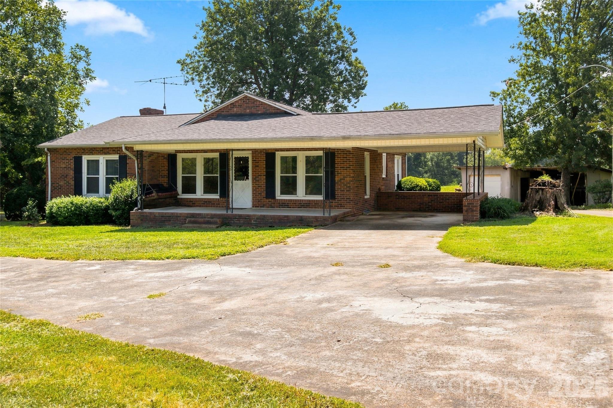 Elam Rd, Lawndale, NC 28090