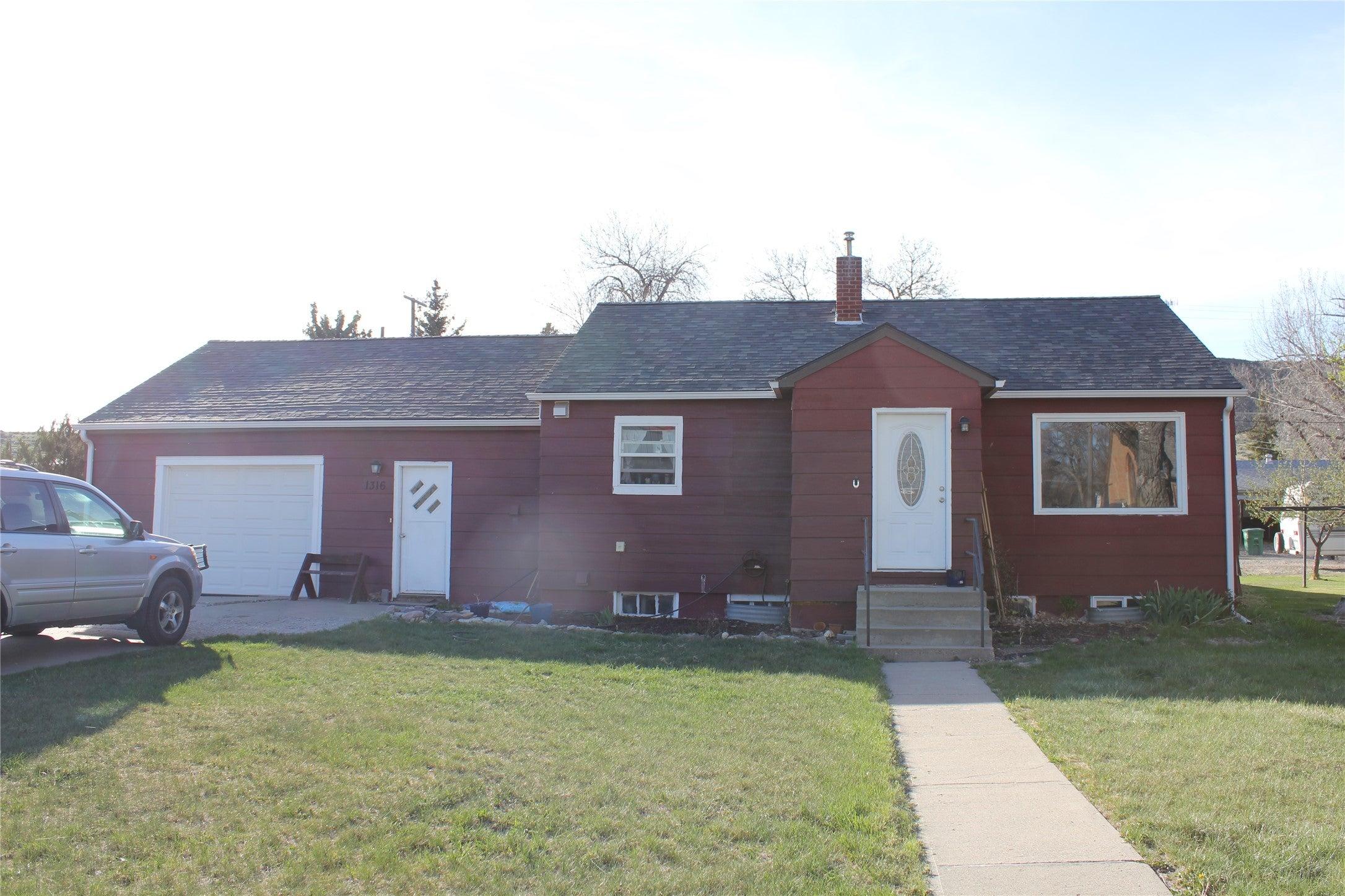 Chouteau St, Fort Benton, MT 59442