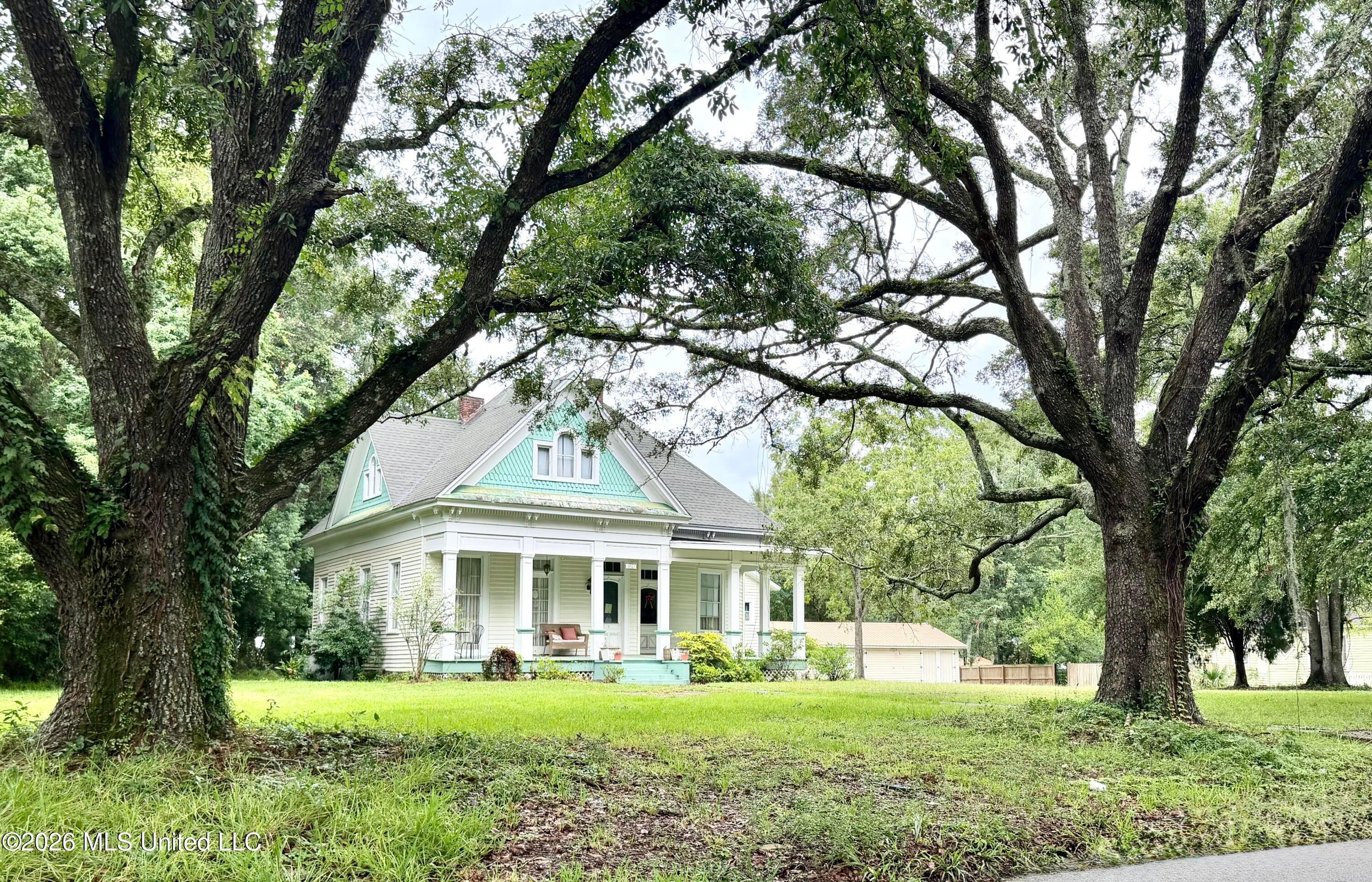 Dantzler St, Moss Point, MS 39563